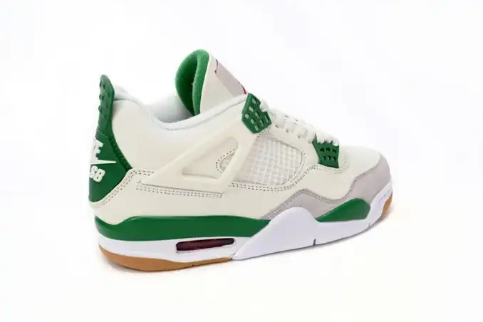 1st Kicks 4 SB Retro Jordan DR5415-103 Pine Green 0519